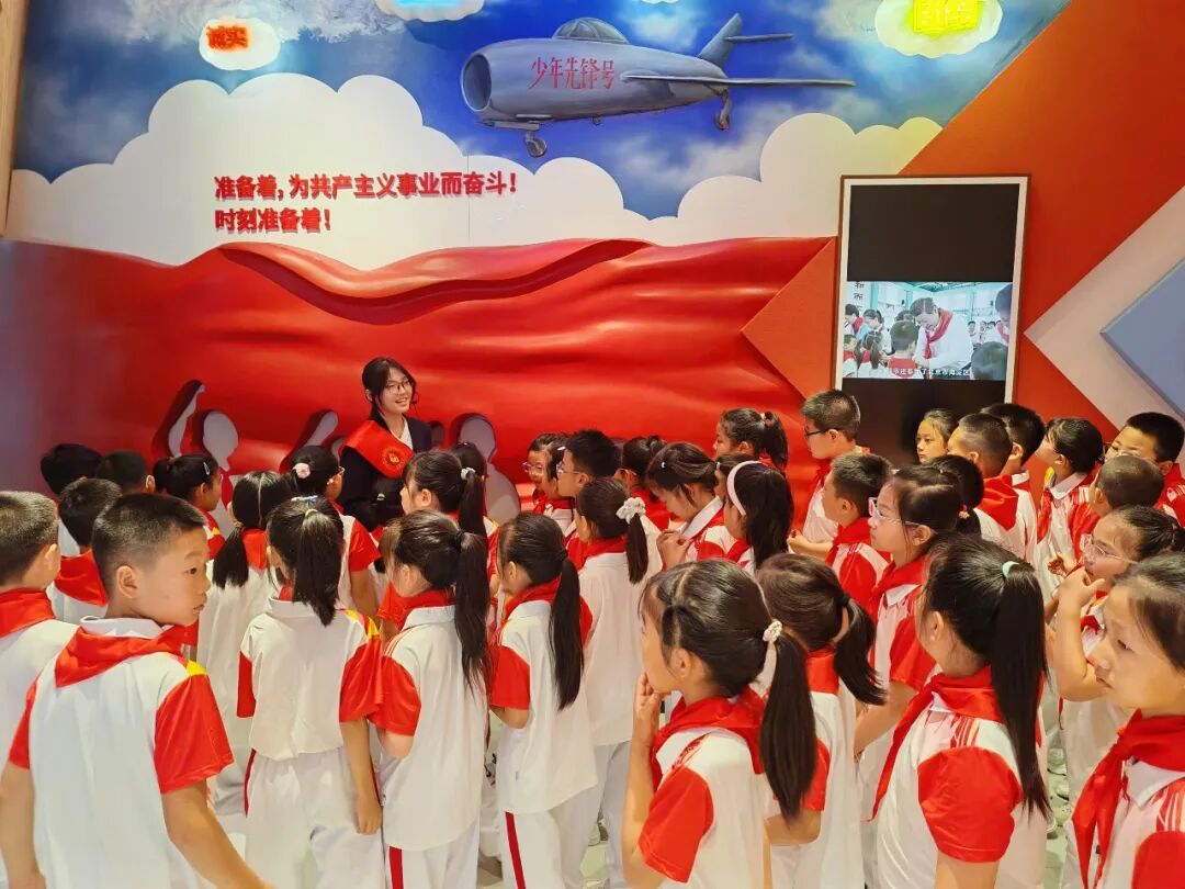 讲好红色故事 传承红色基因